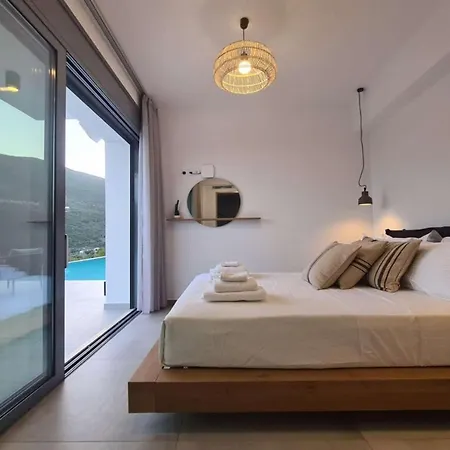 Roya Sivota (Lefkada)